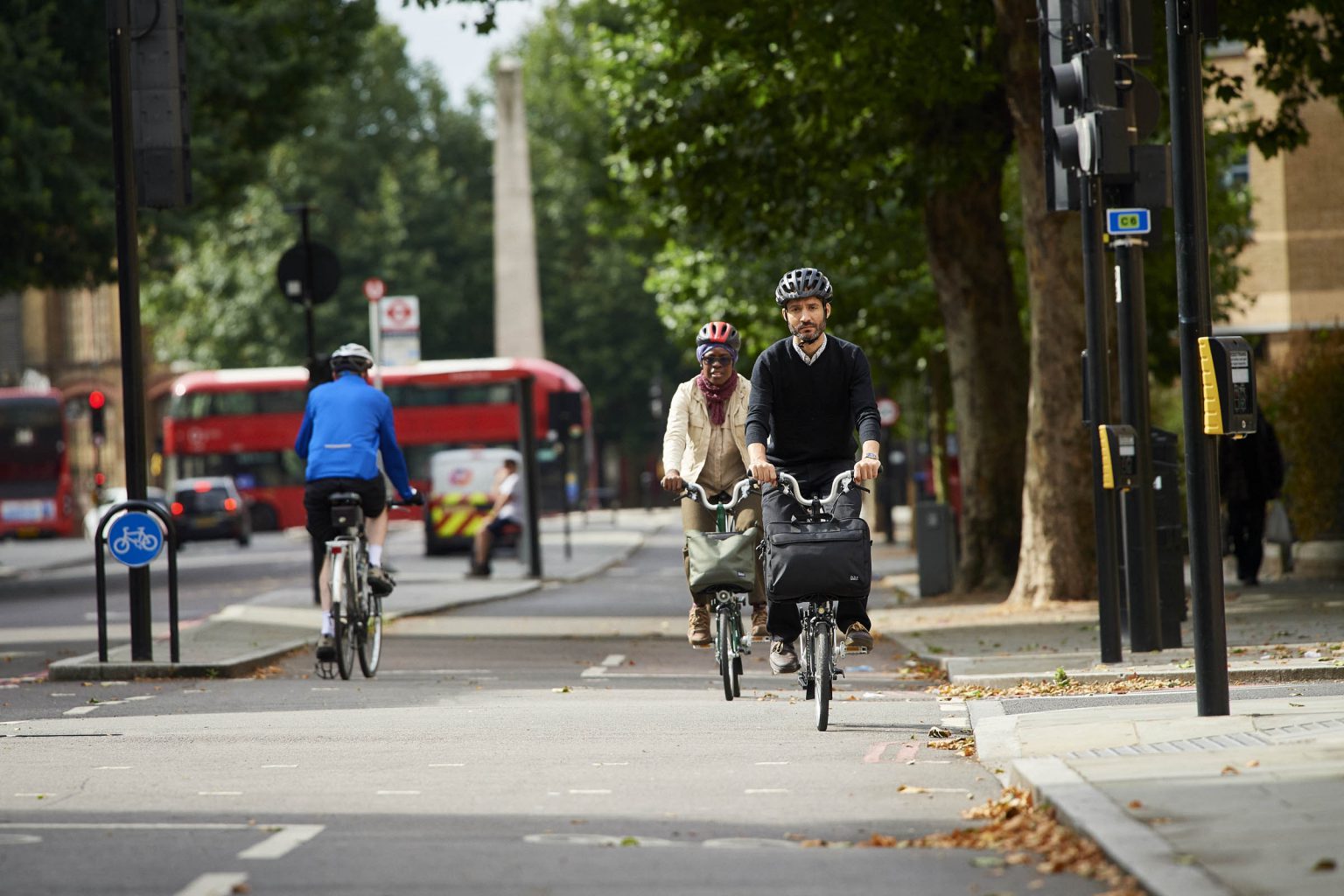 Brompton: Top 3 reasons why we should all cycle more - Halfords