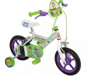 Halfords buzz sales lightyear bike